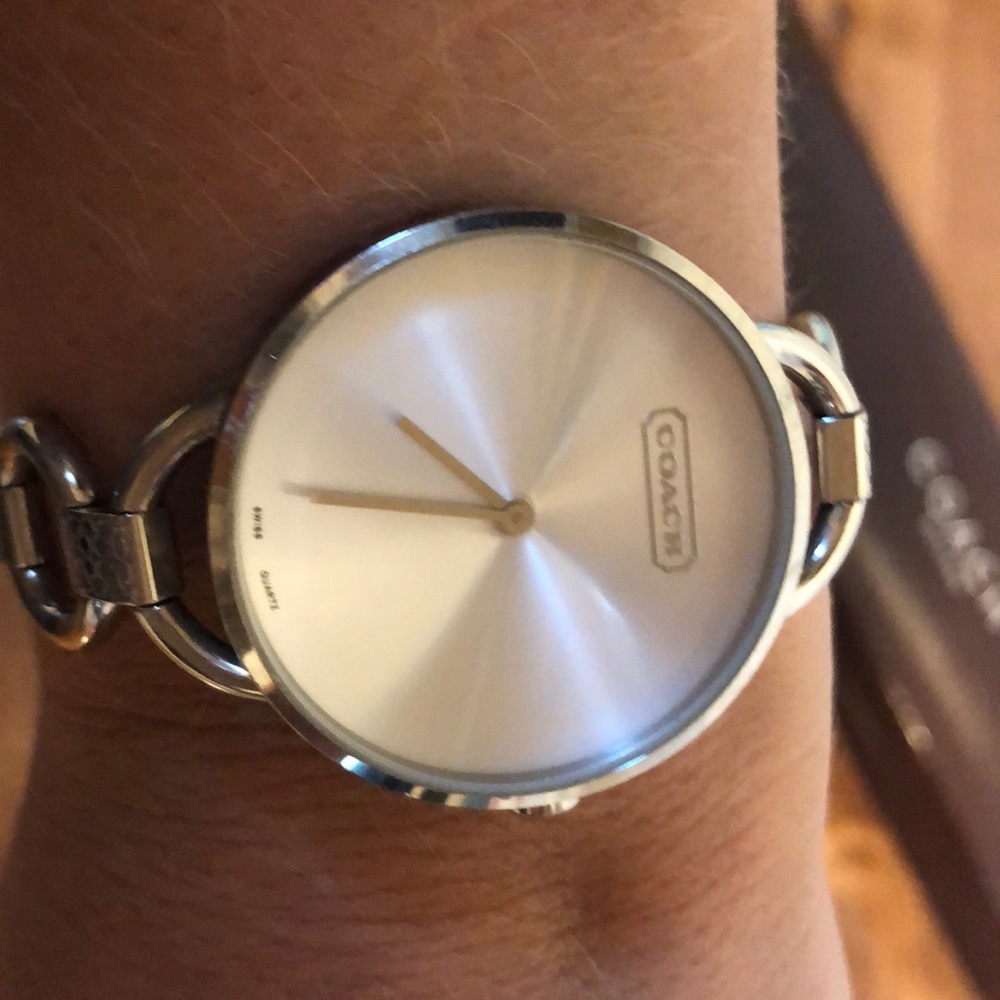 Coach watch - Picture 5 of 5